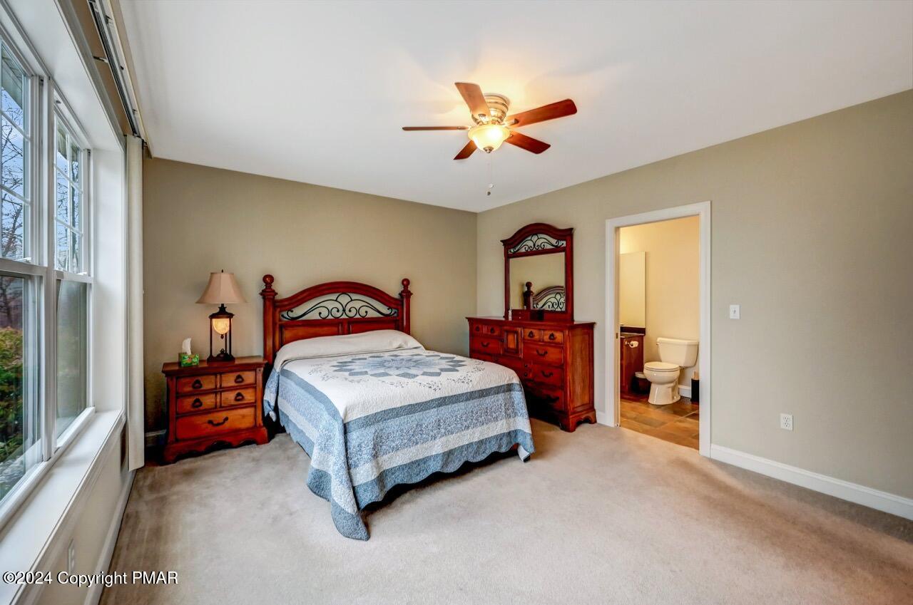1012 Forest Lane