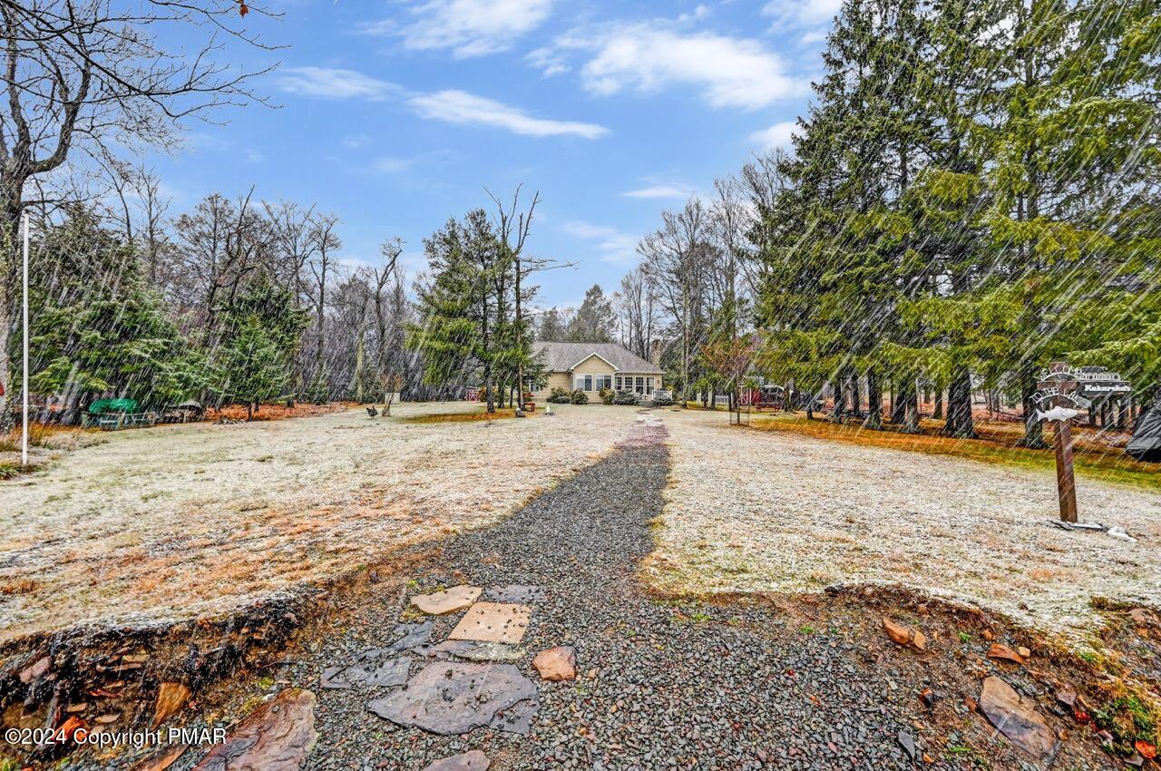 1012 Forest Lane