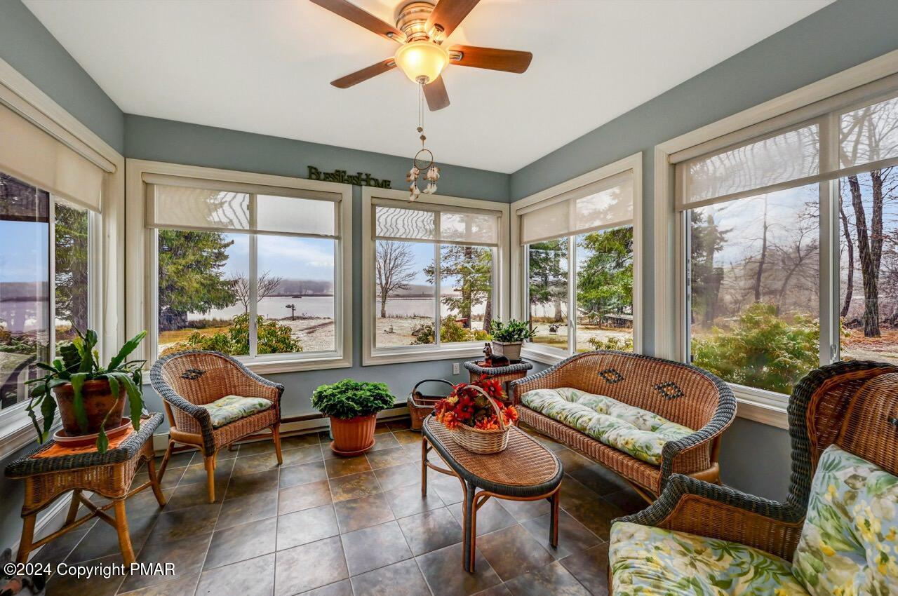 1012 Forest Lane