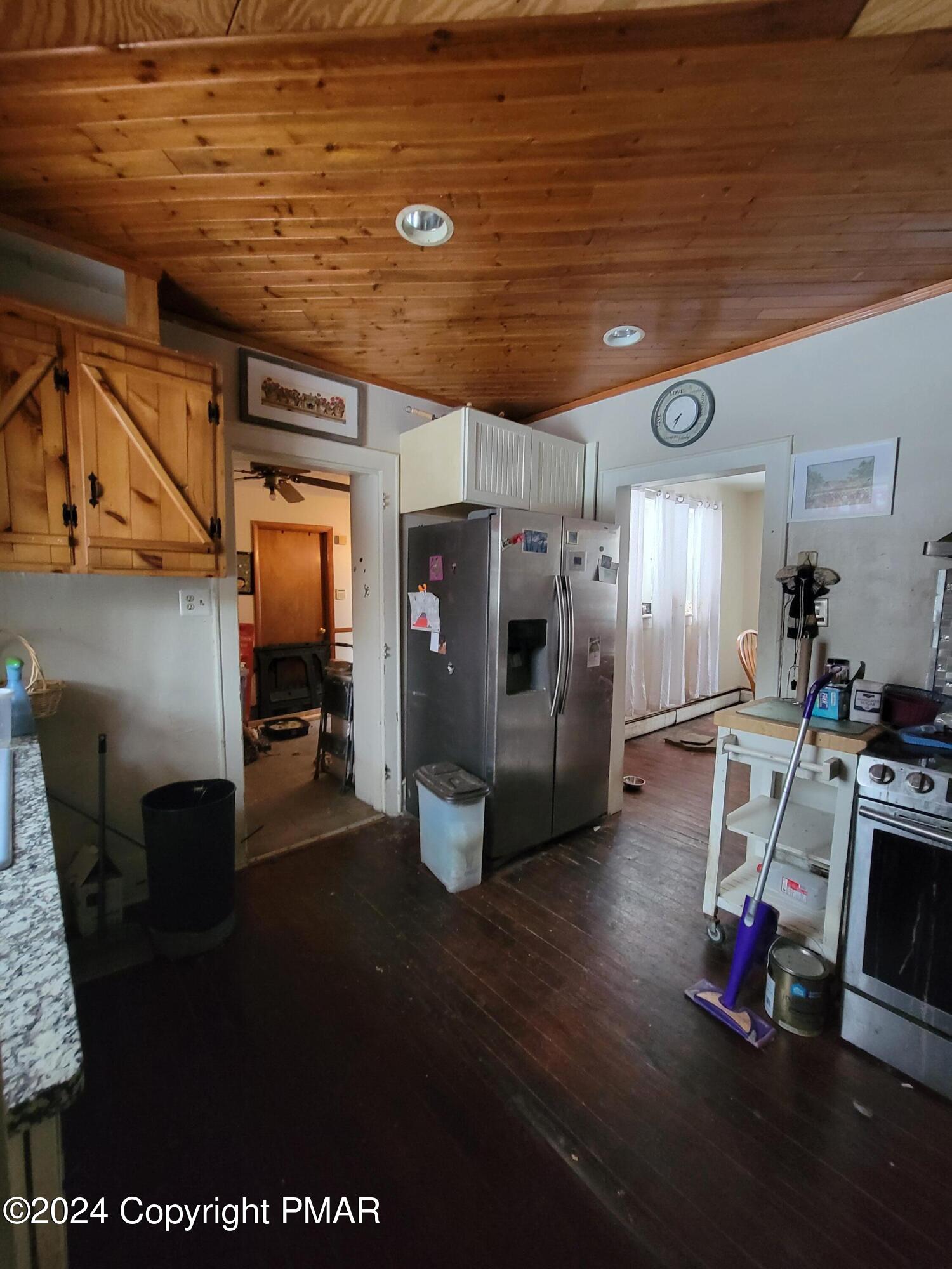 2261 Long Pond Road