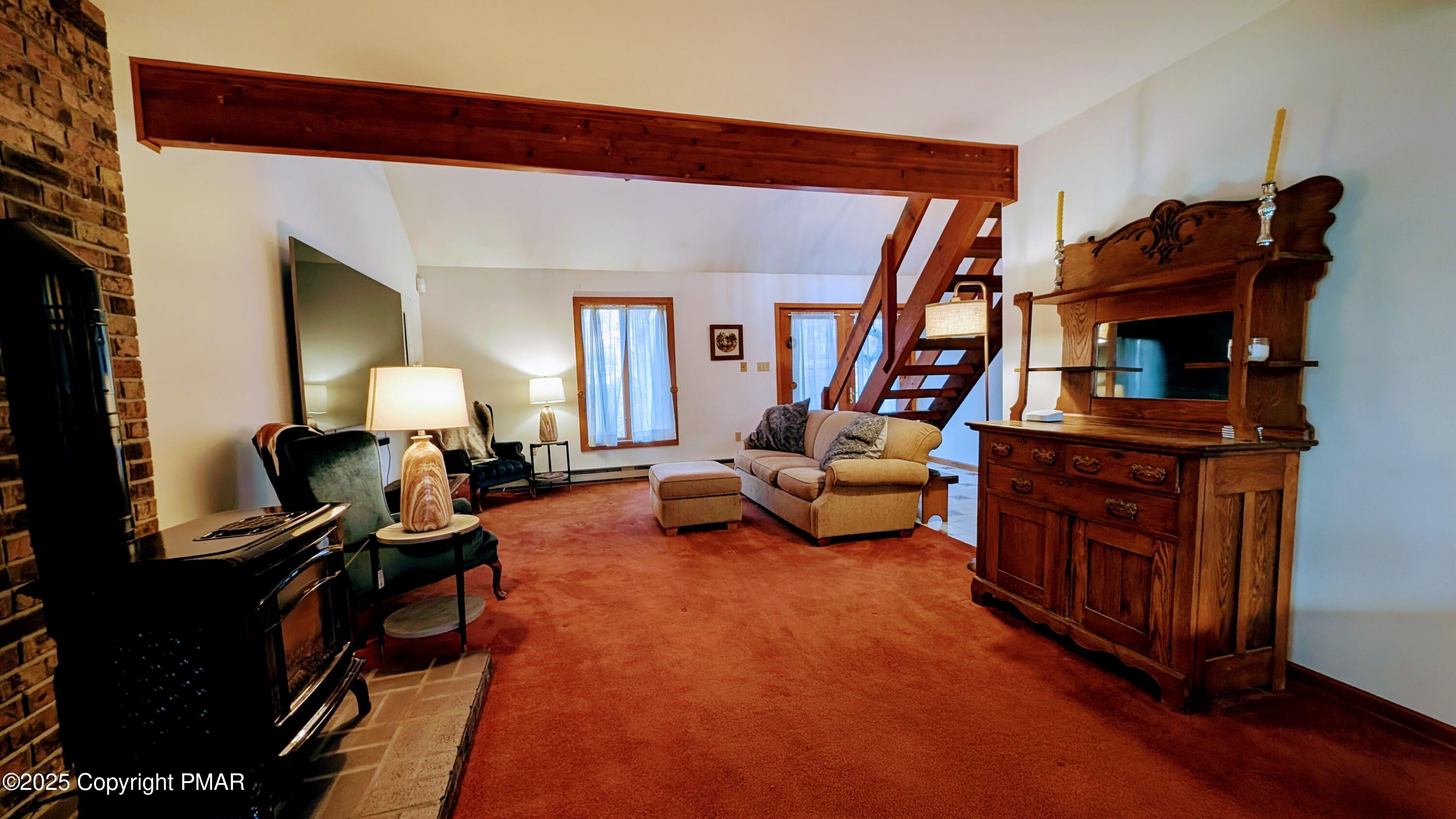 6 Sleepy Hollow Lane