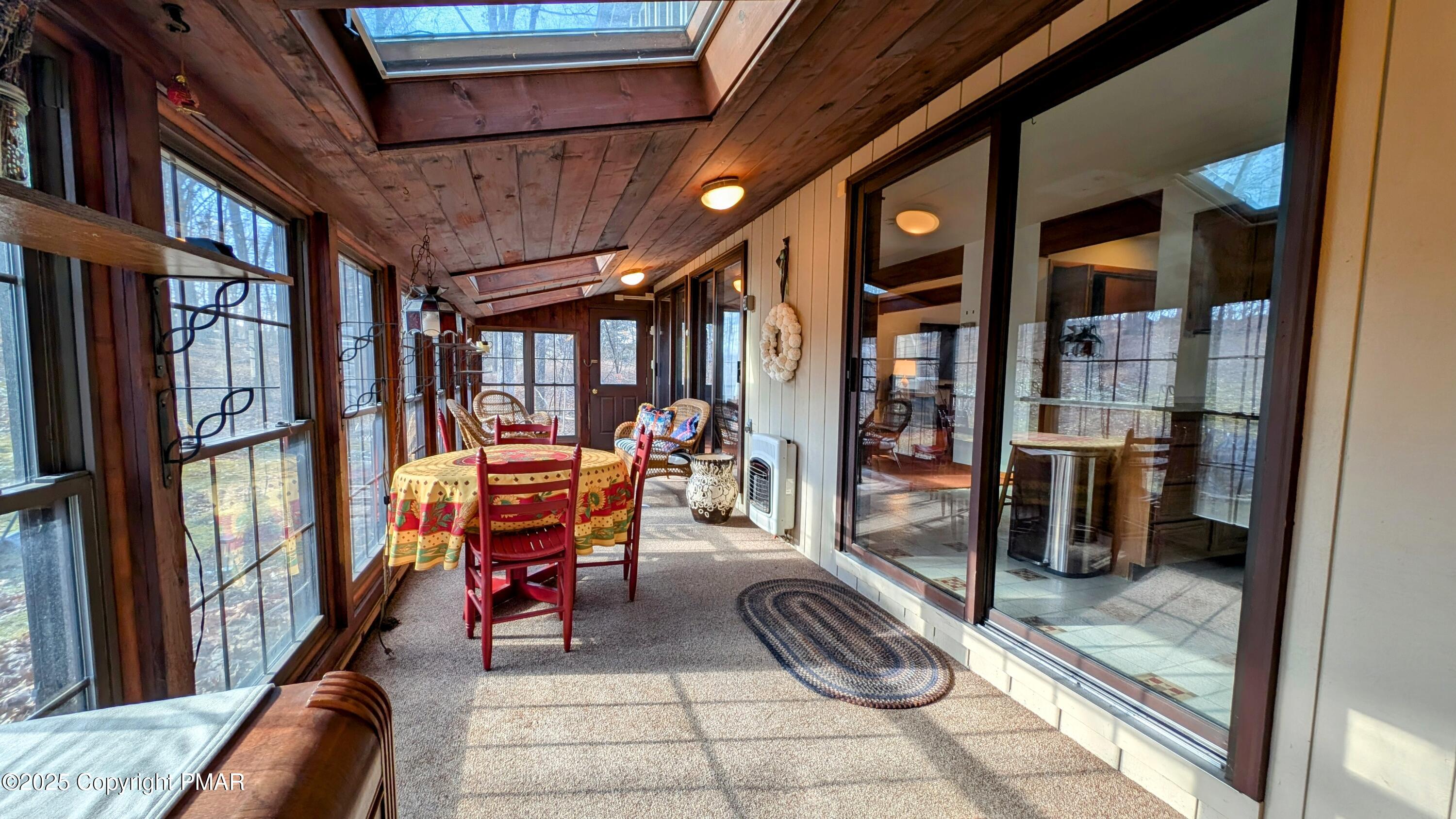 6 Sleepy Hollow Lane