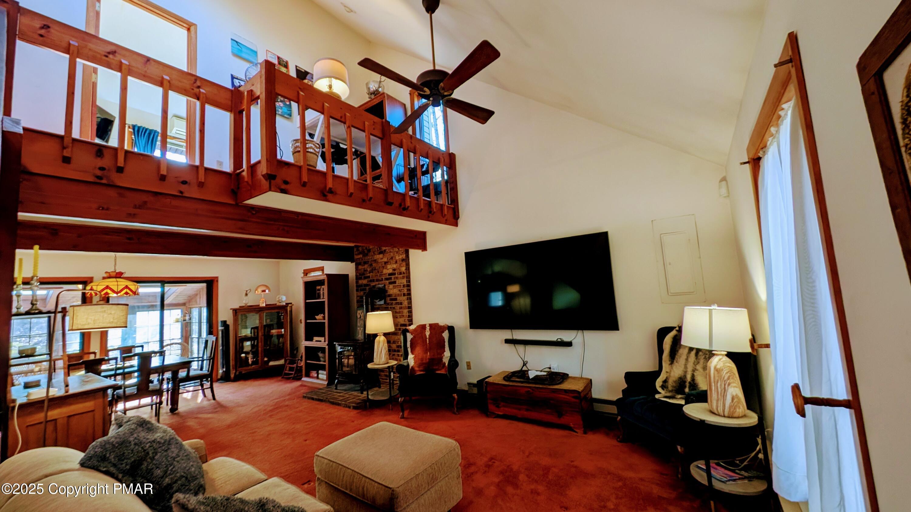 6 Sleepy Hollow Lane