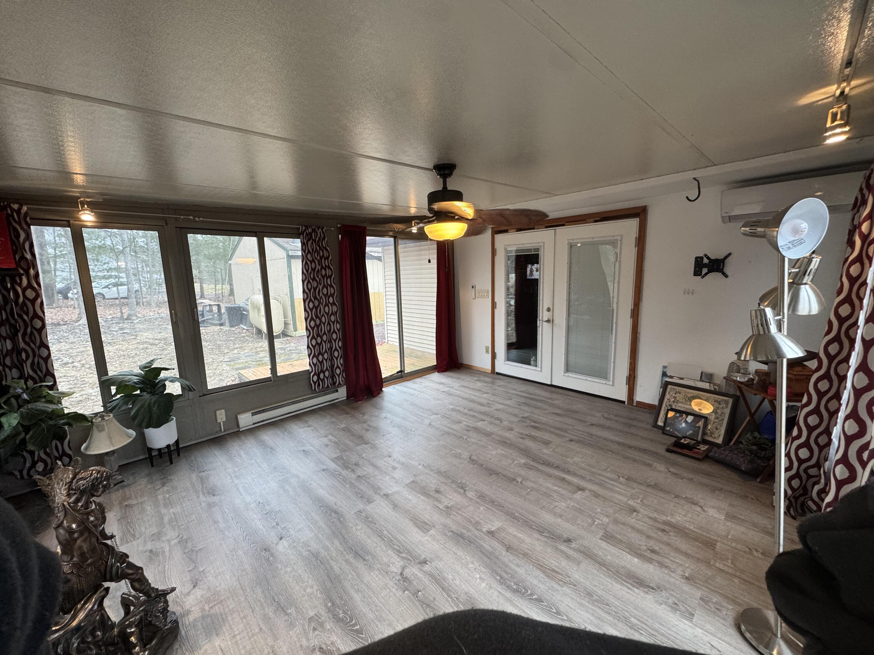 218 Whispering Hills Drive