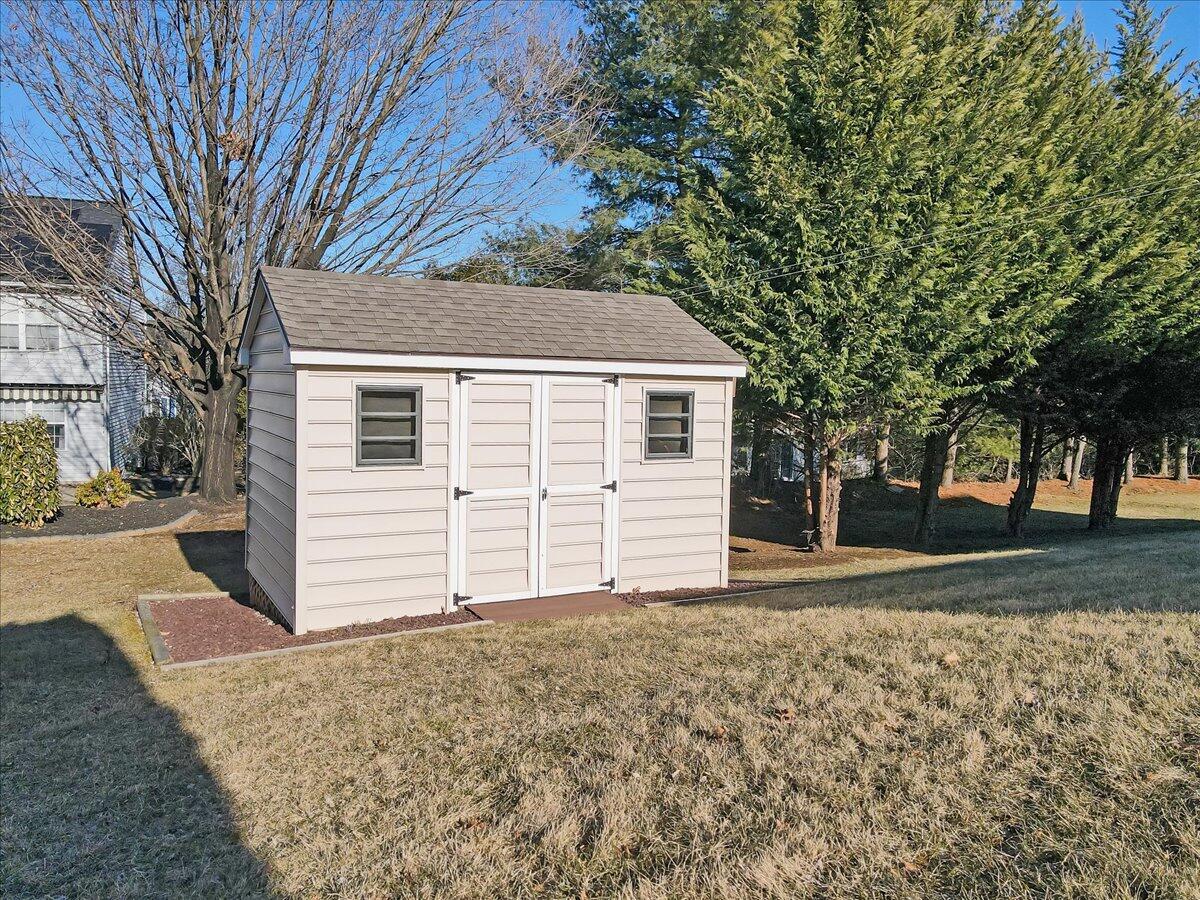 375 Ramblewood Drive