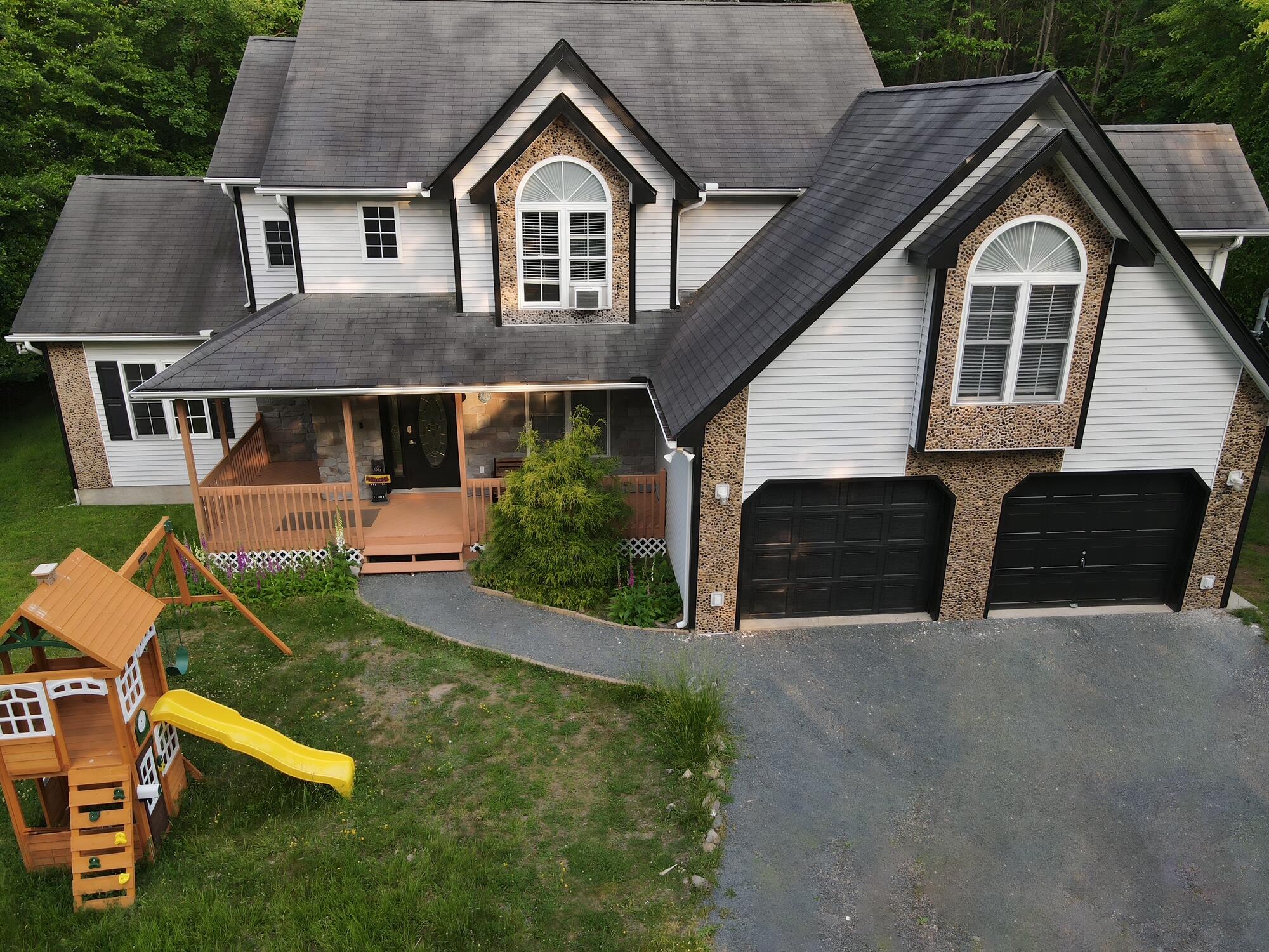 2115 Mink Lane