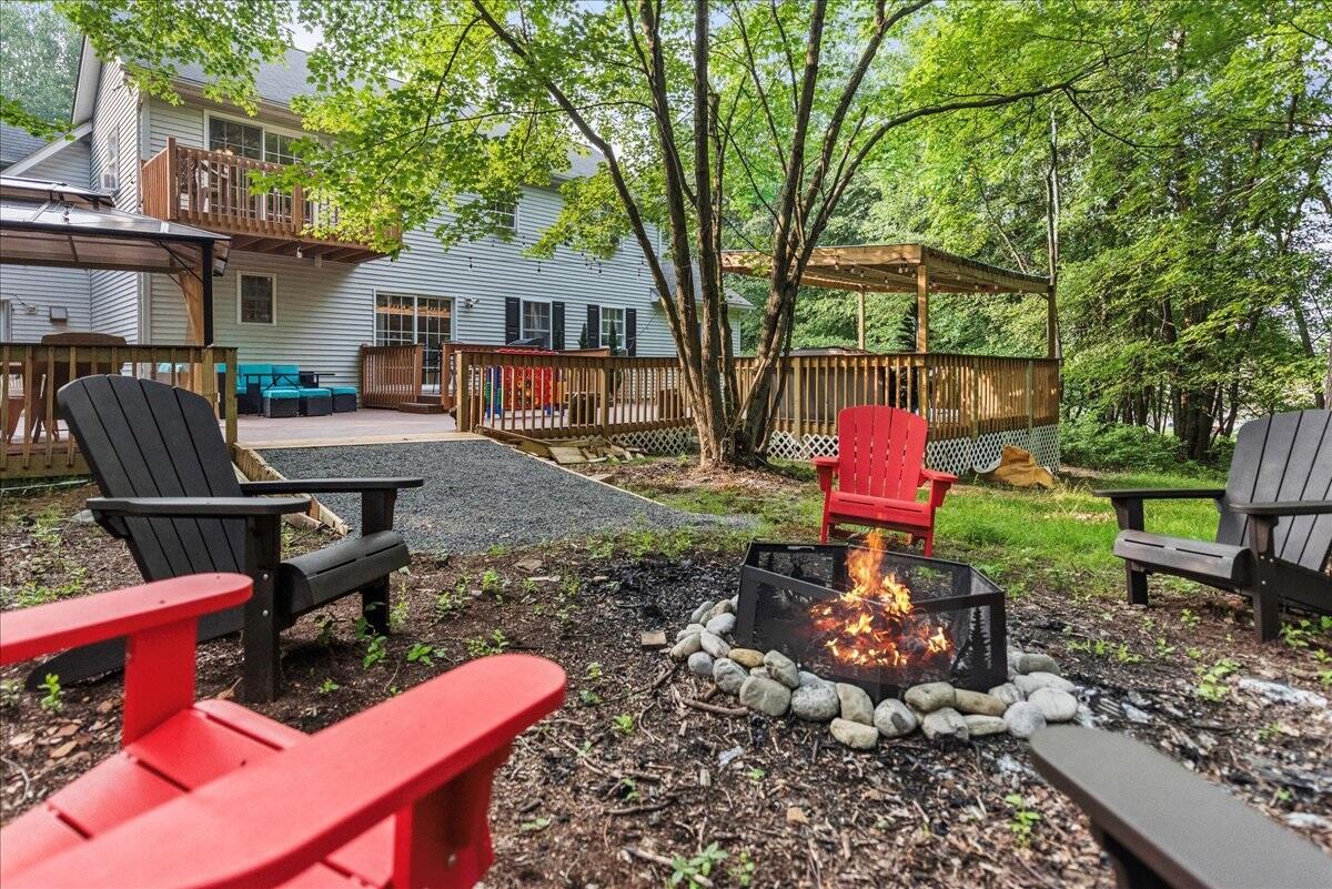 2115 Mink Lane
