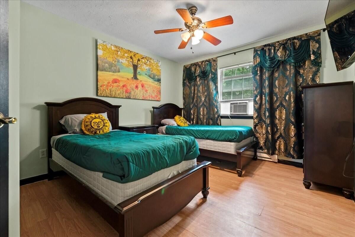 2115 Mink Lane
