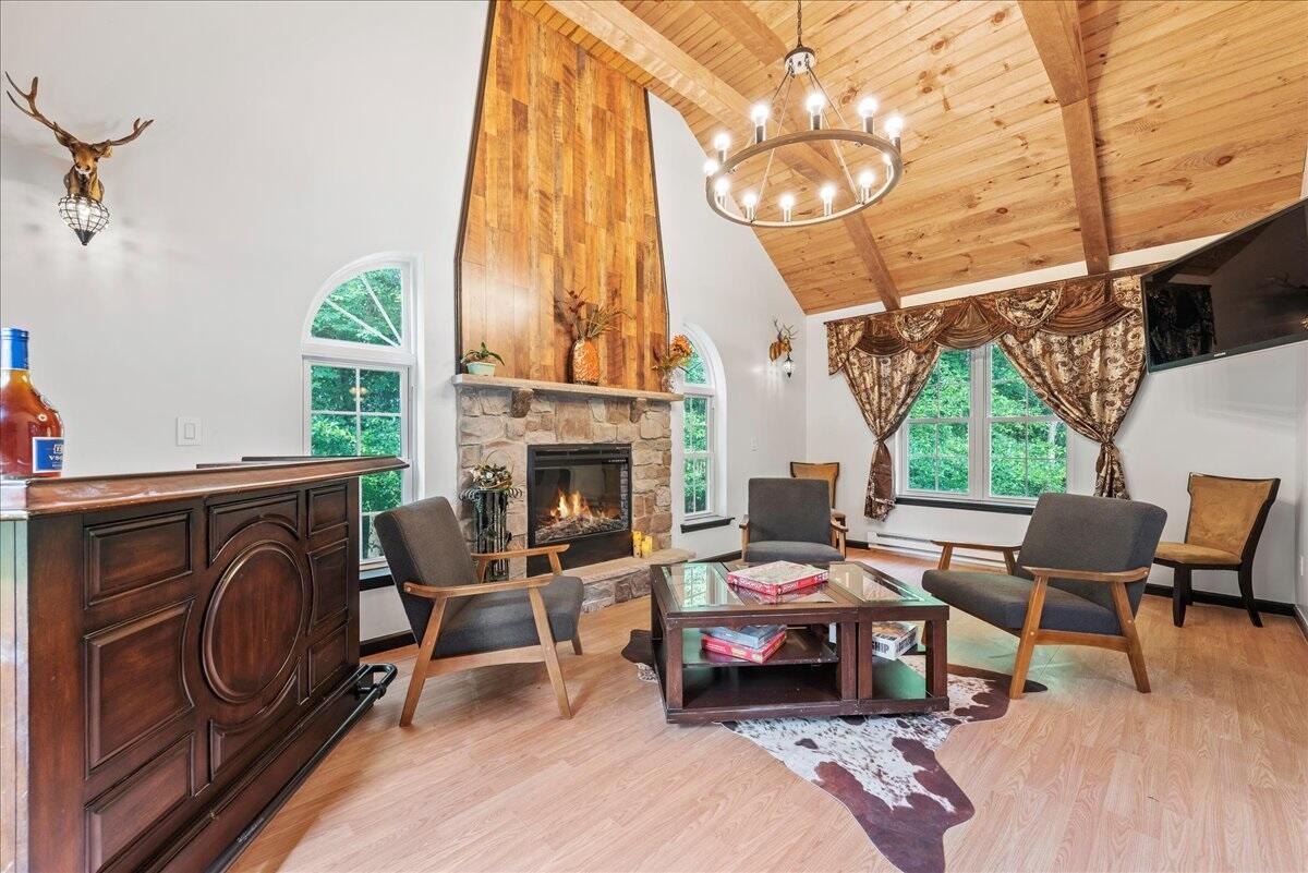 2115 Mink Lane