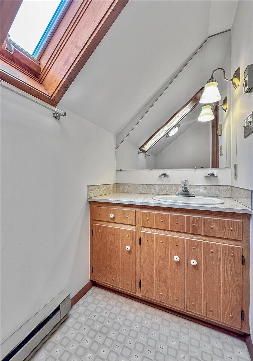 660 Twisted Oak Lane