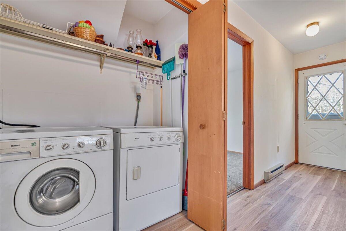 660 Twisted Oak Lane