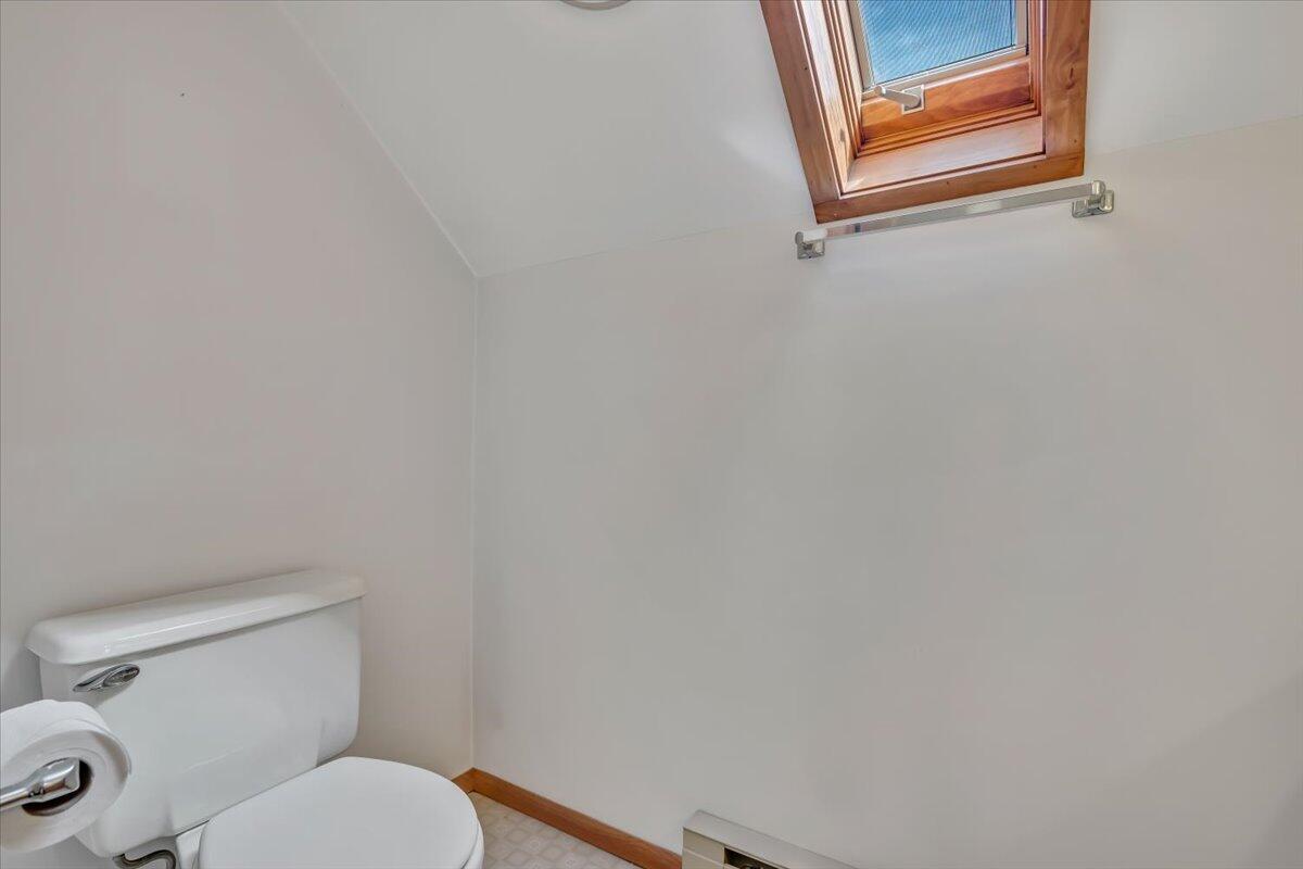 660 Twisted Oak Lane