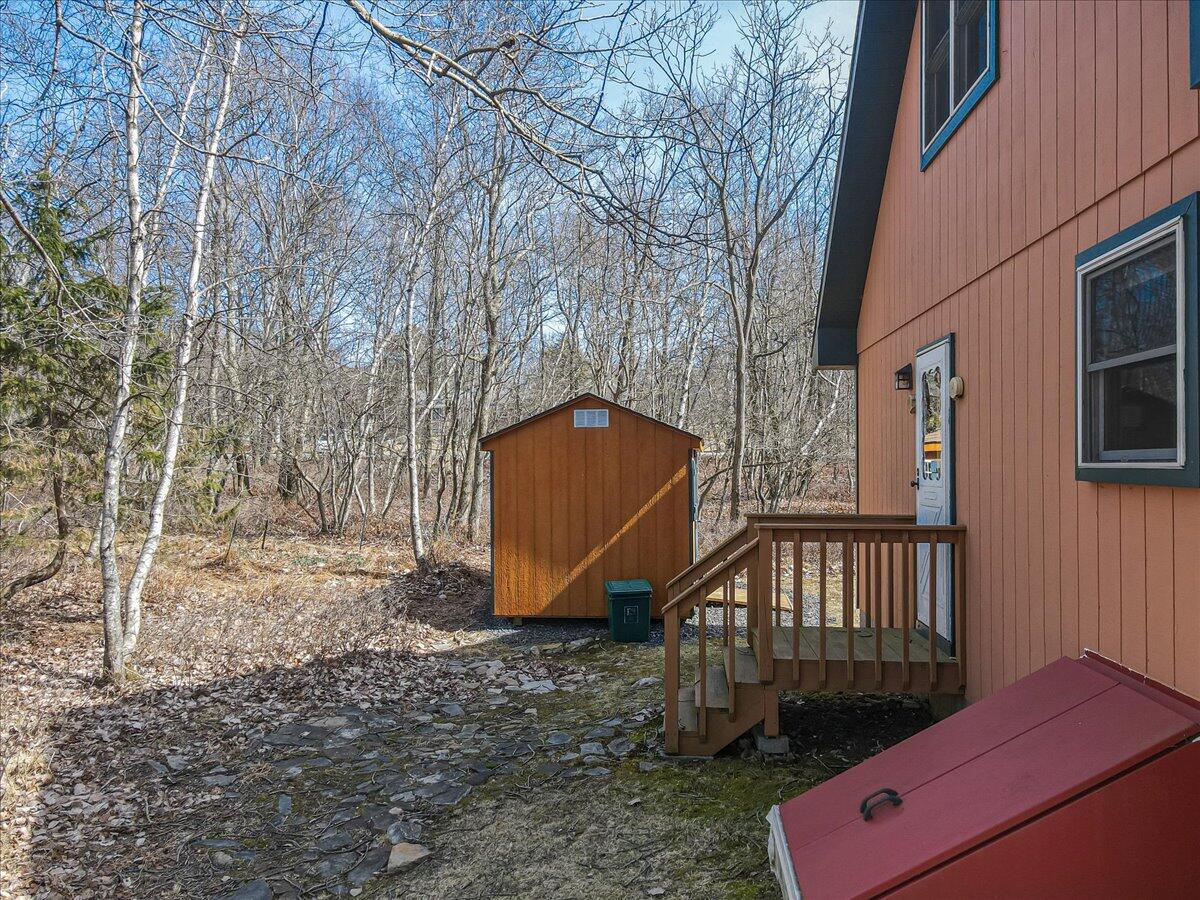 660 Twisted Oak Lane