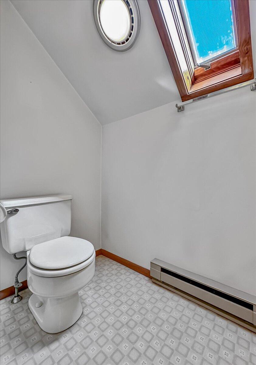 660 Twisted Oak Lane