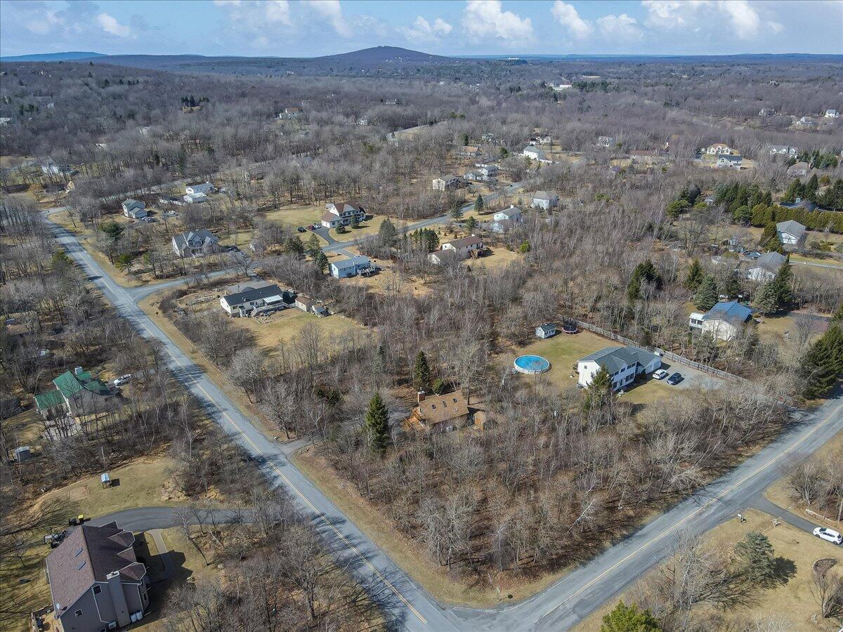 660 Twisted Oak Lane