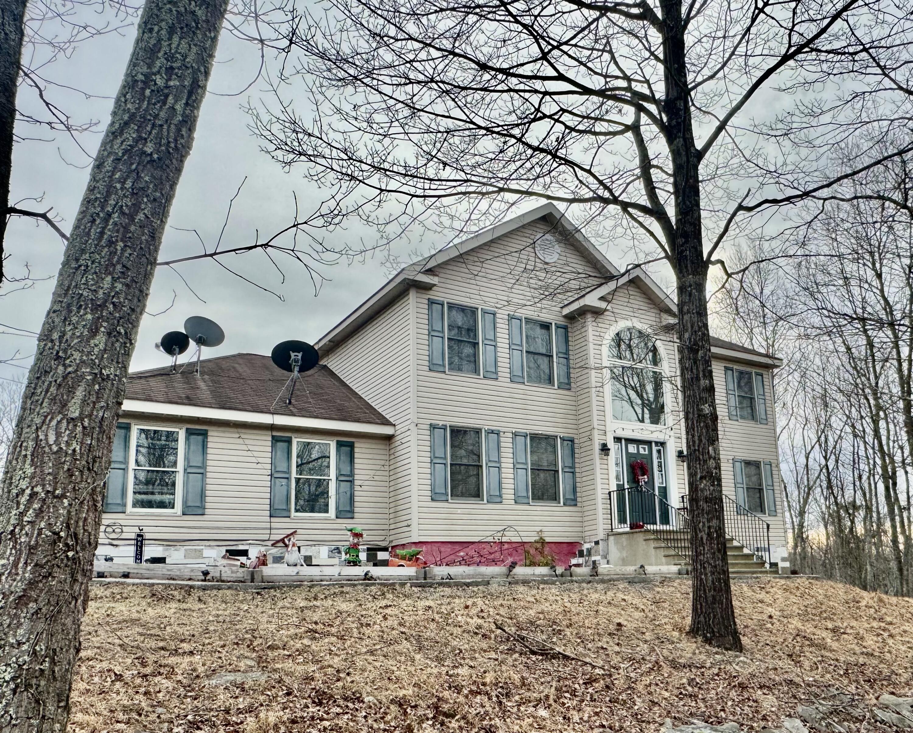 2685 Pocono Forested Drive
