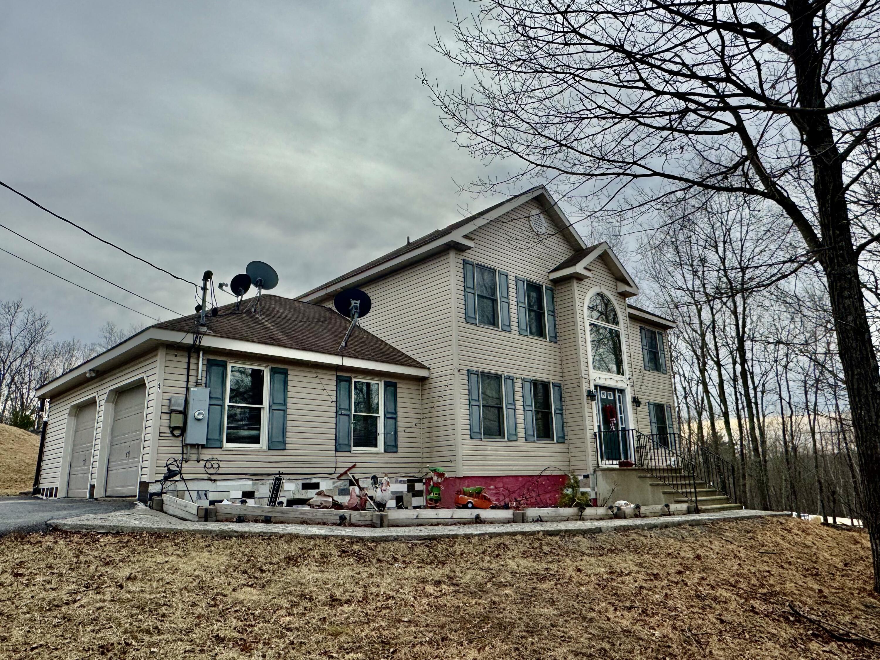 2685 Pocono Forested Drive