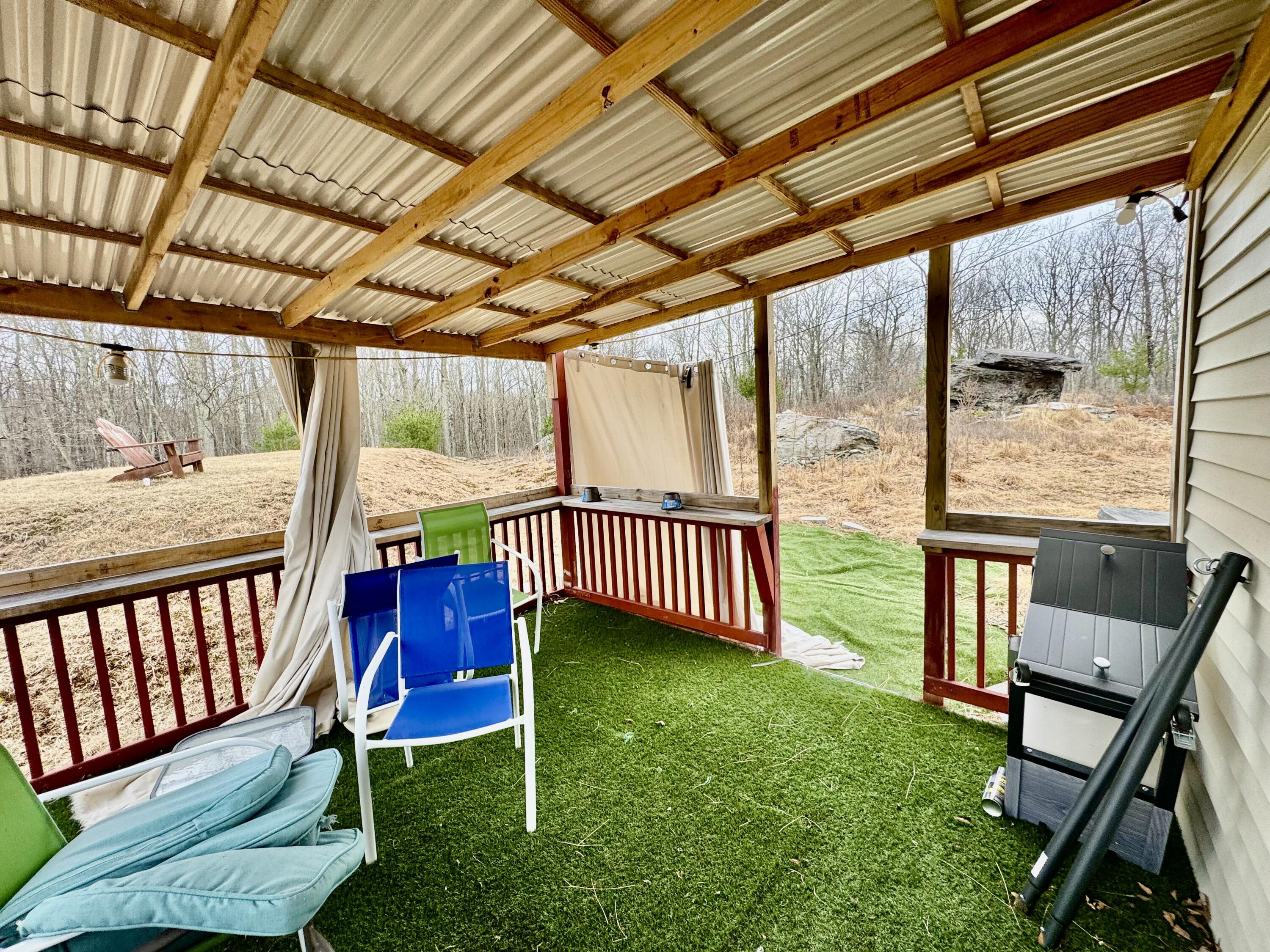 2685 Pocono Forested Drive