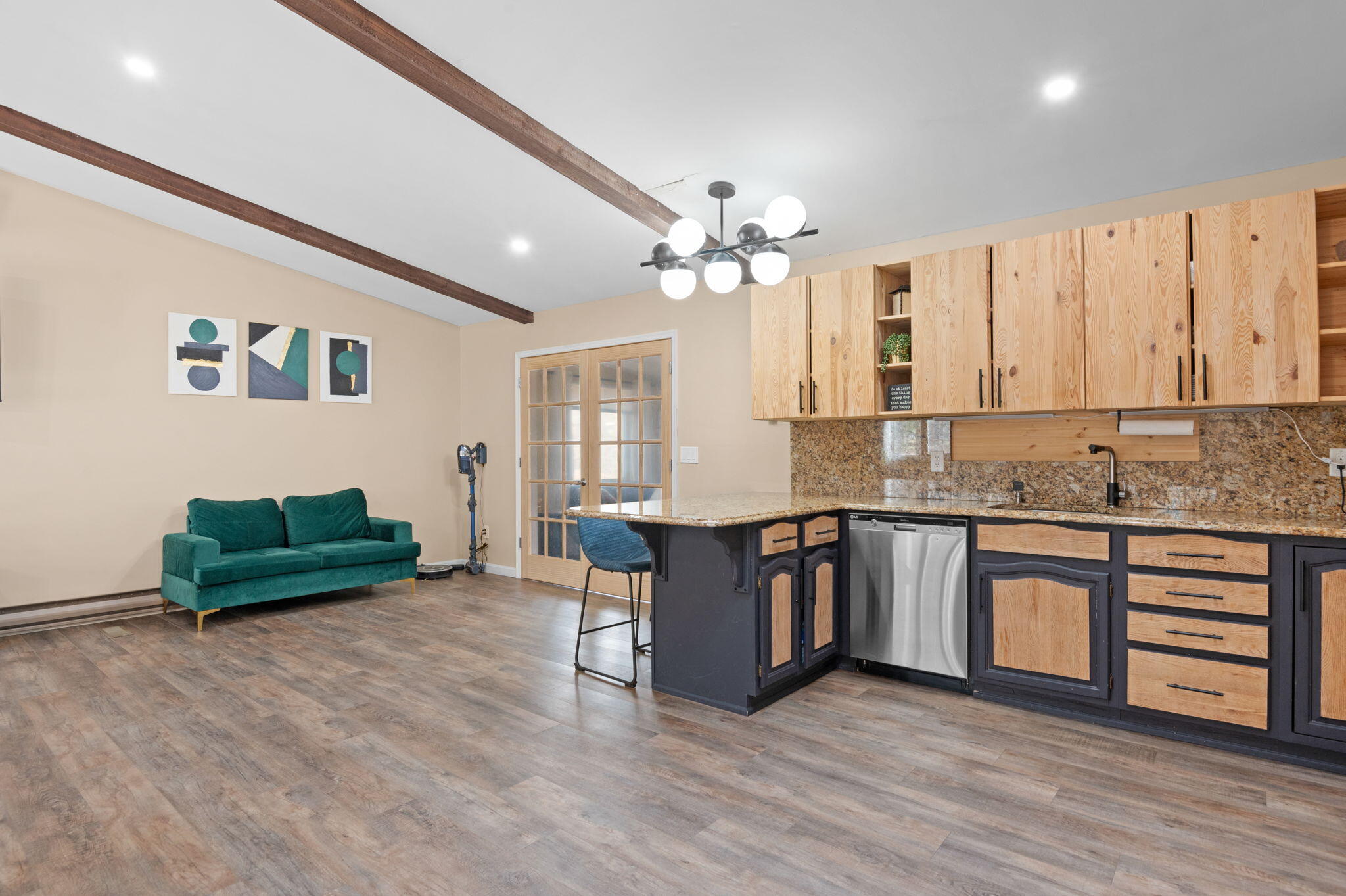 79 Foothill Road