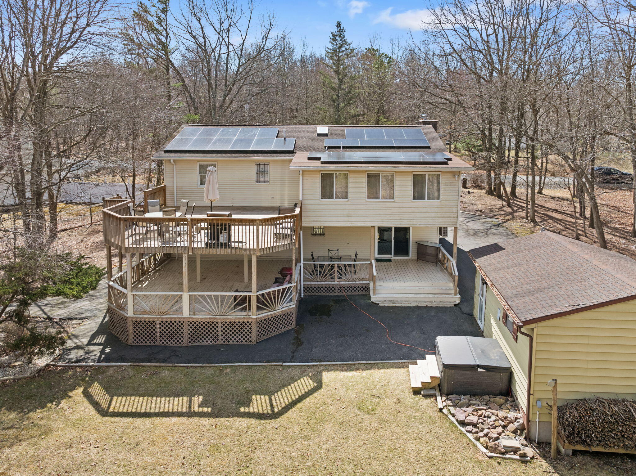 79 Foothill Road