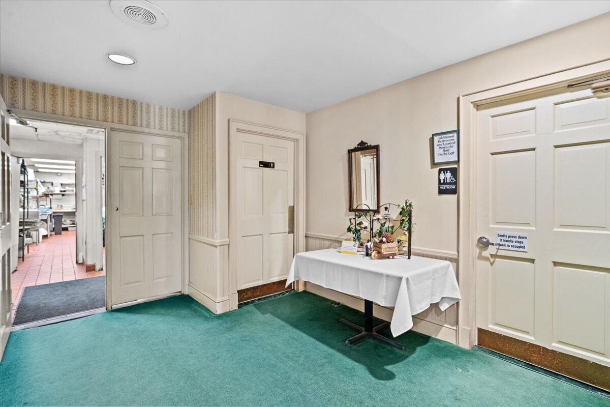 252 Fox Run Lane