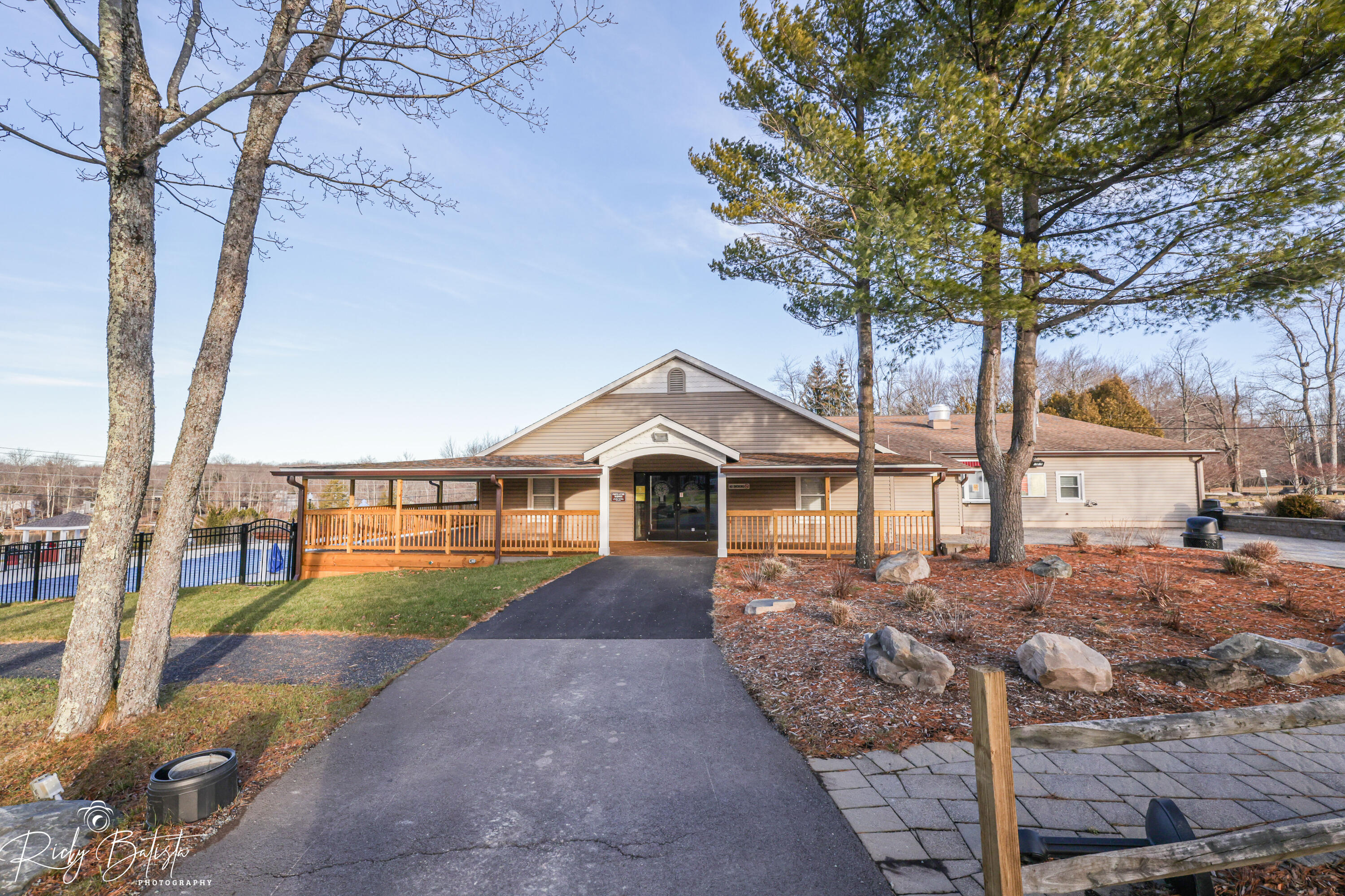 4754 Brentwood Drive