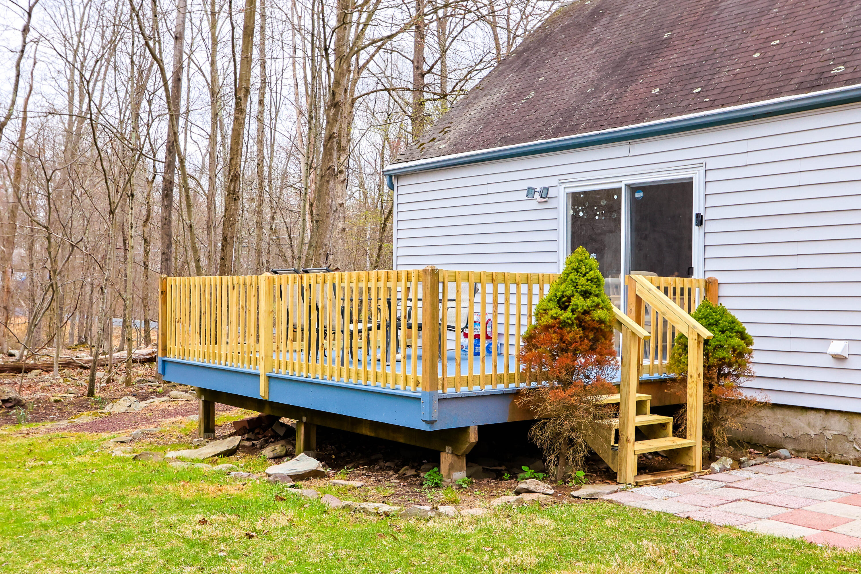 12018 Maplewood Drive