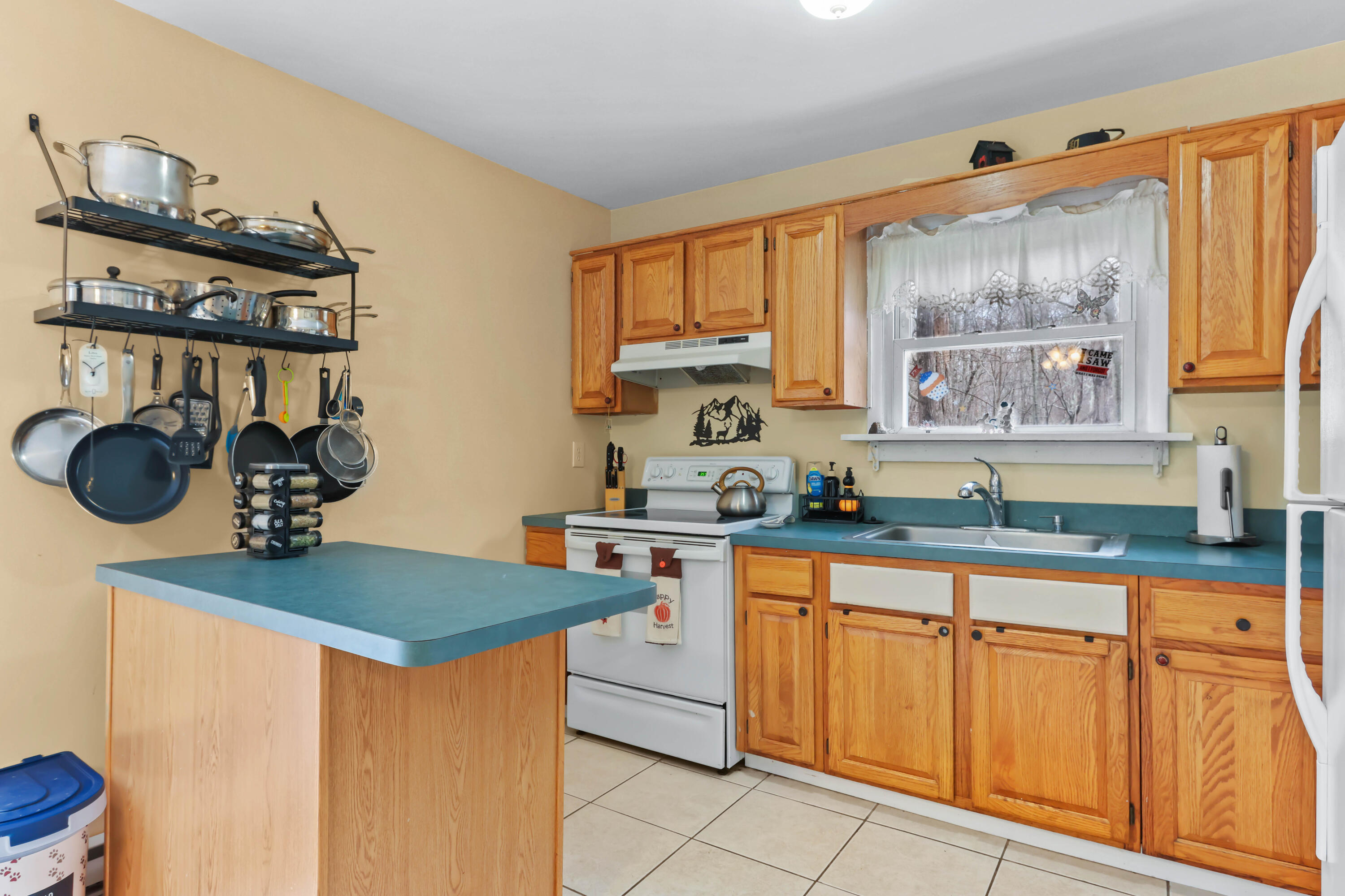 12018 Maplewood Drive