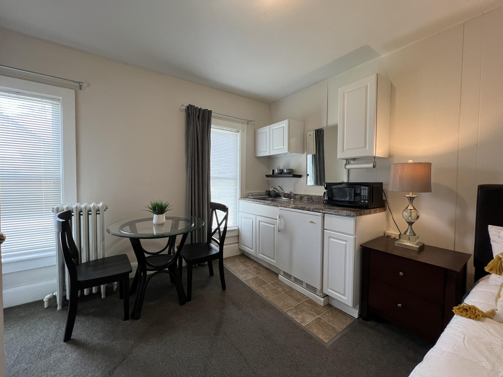 206 N Courtland Street