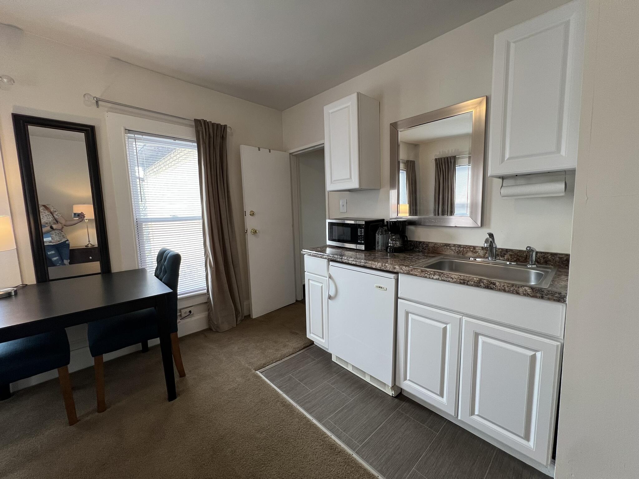 206 N Courtland Street