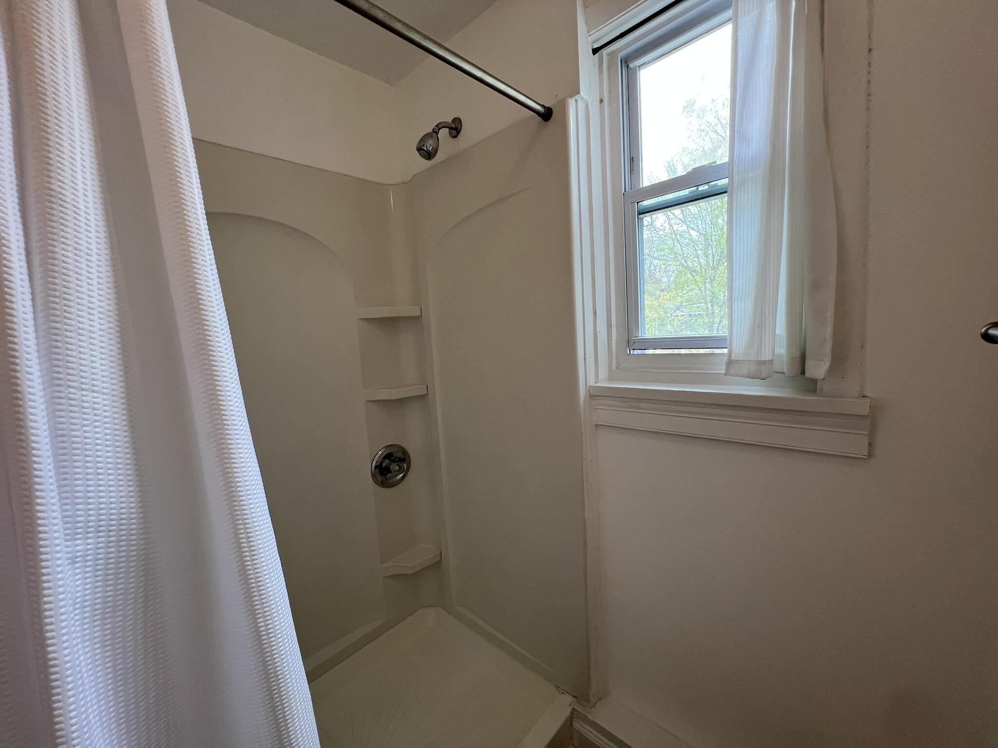 206 N Courtland Street