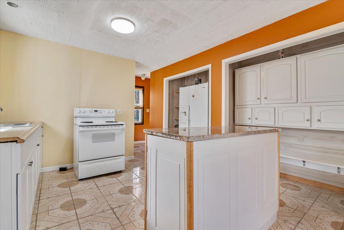 143 Pipher Road
