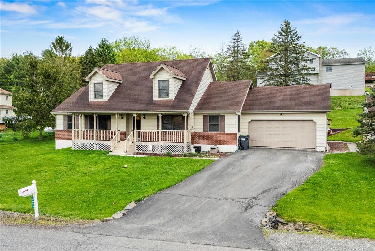 225 Northpark Drive W