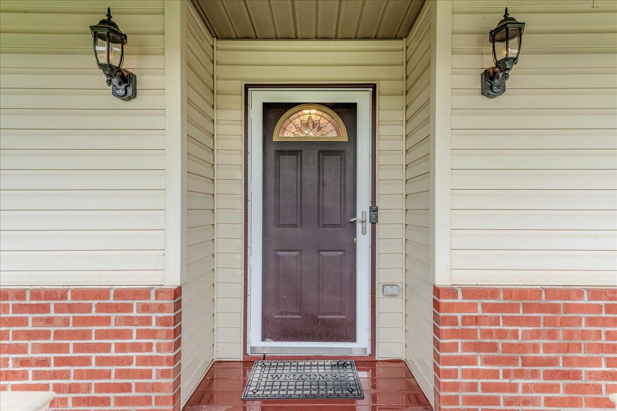 225 Northpark Drive W