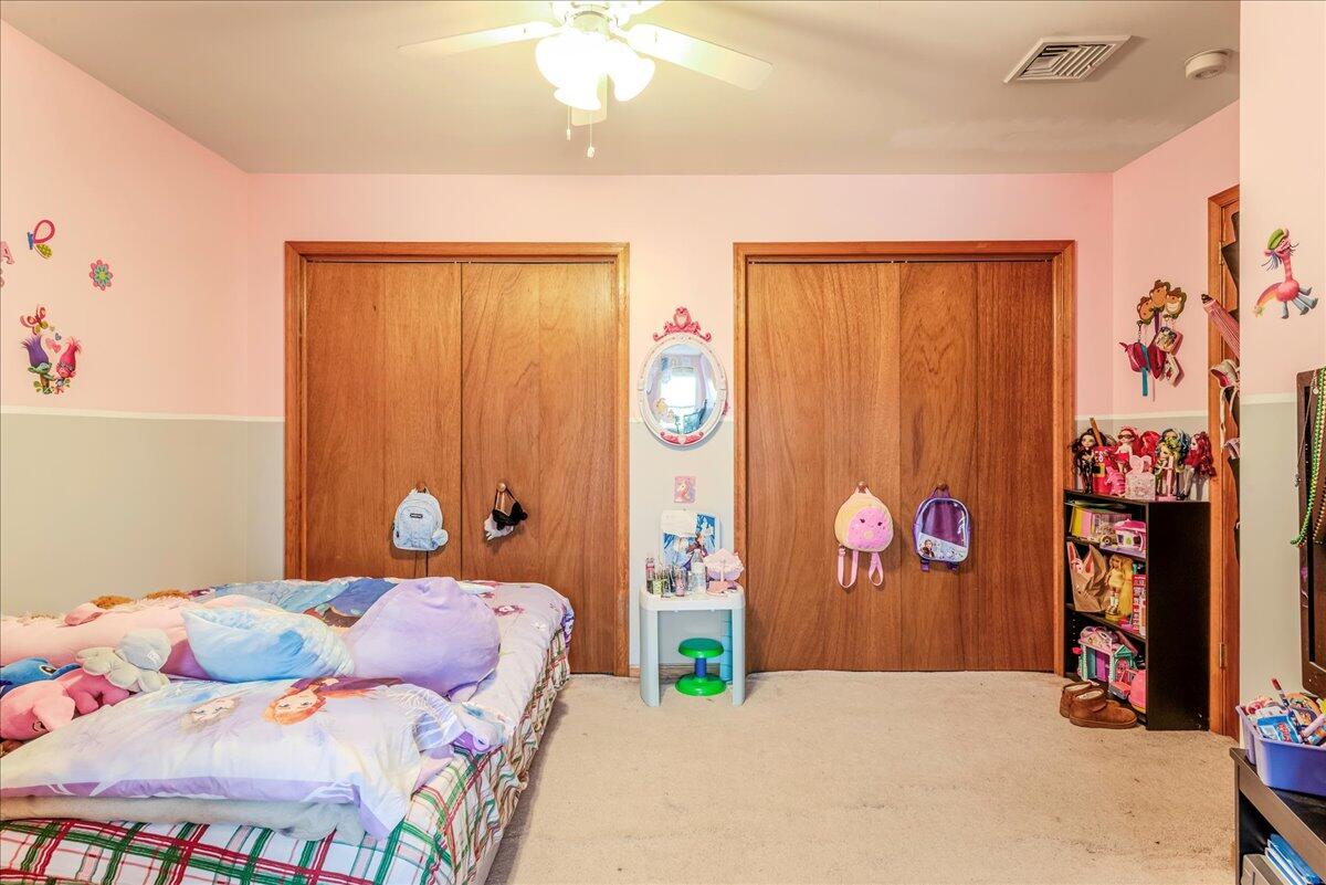 225 Northpark Drive W