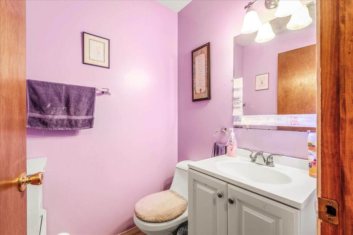 225 Northpark Drive W