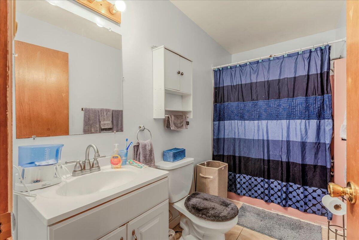 225 Northpark Drive W