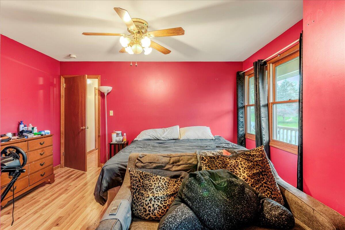 225 Northpark Drive W