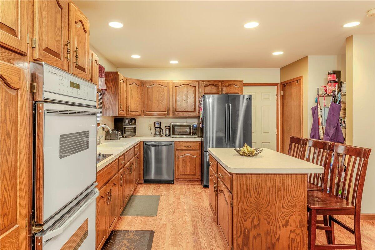 225 Northpark Drive W