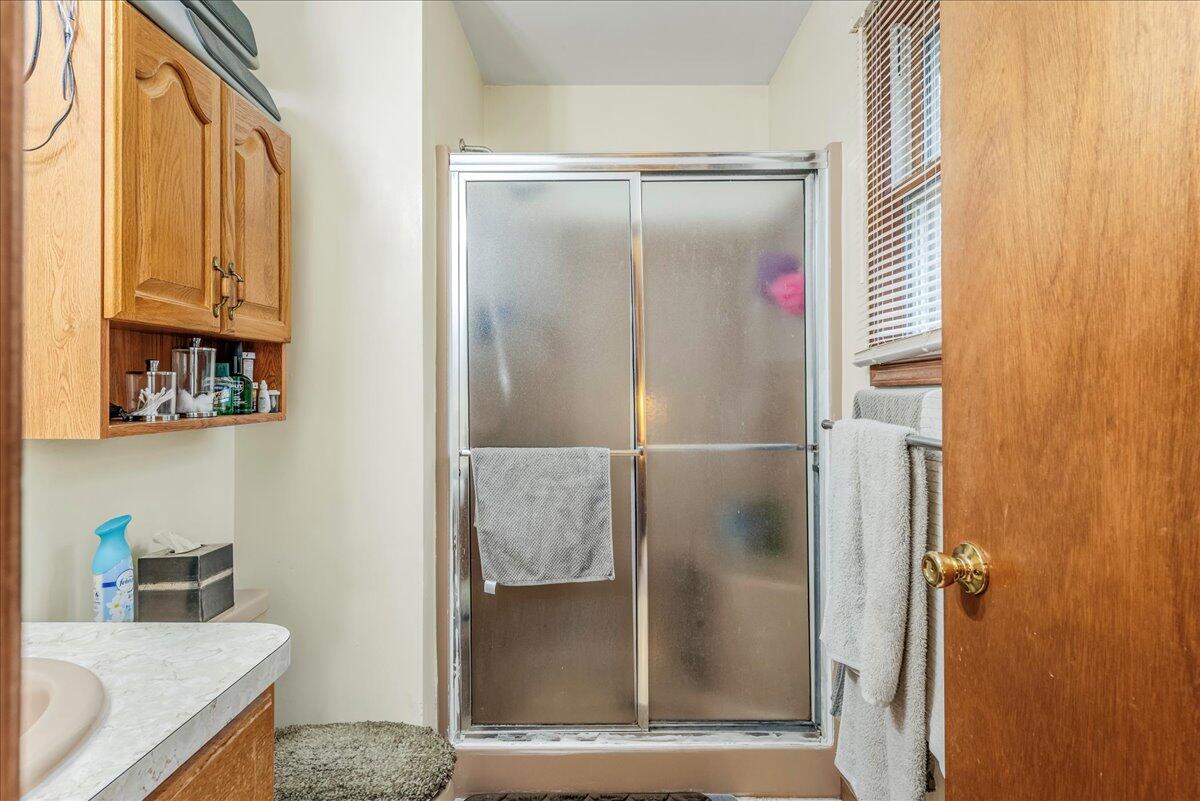 225 Northpark Drive W