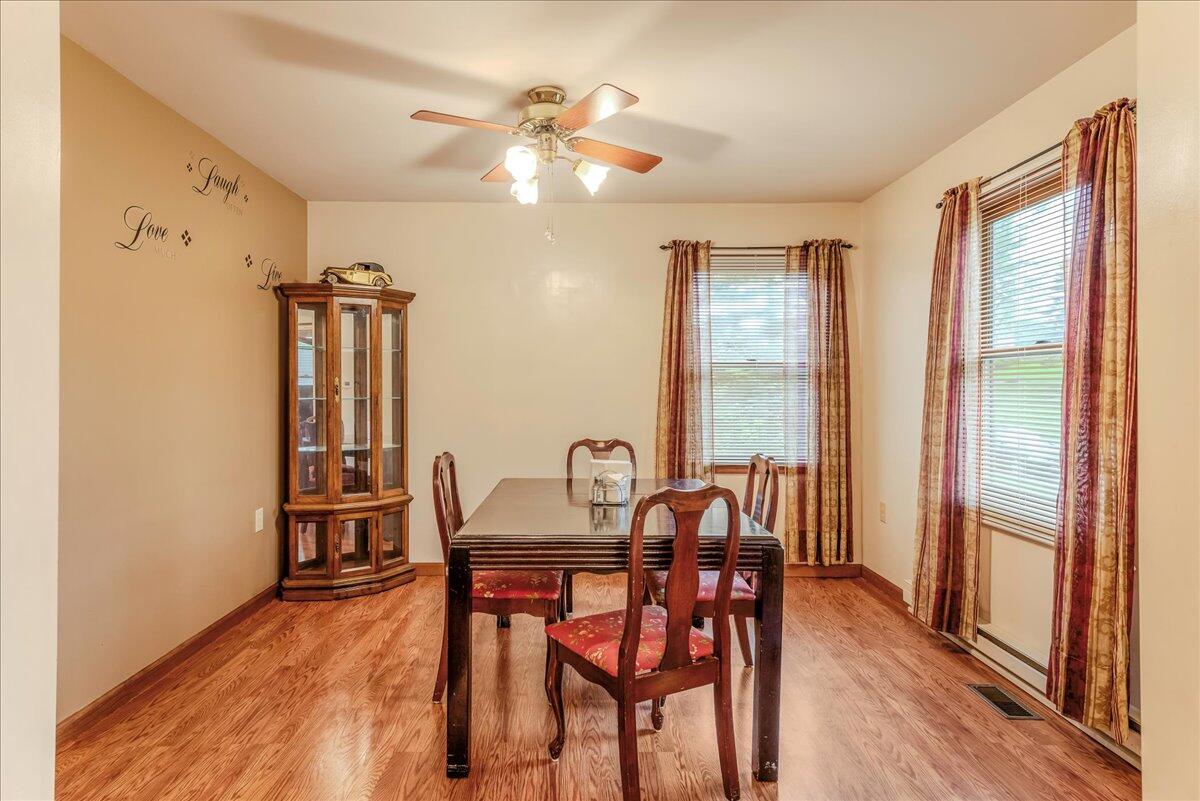 225 Northpark Drive W