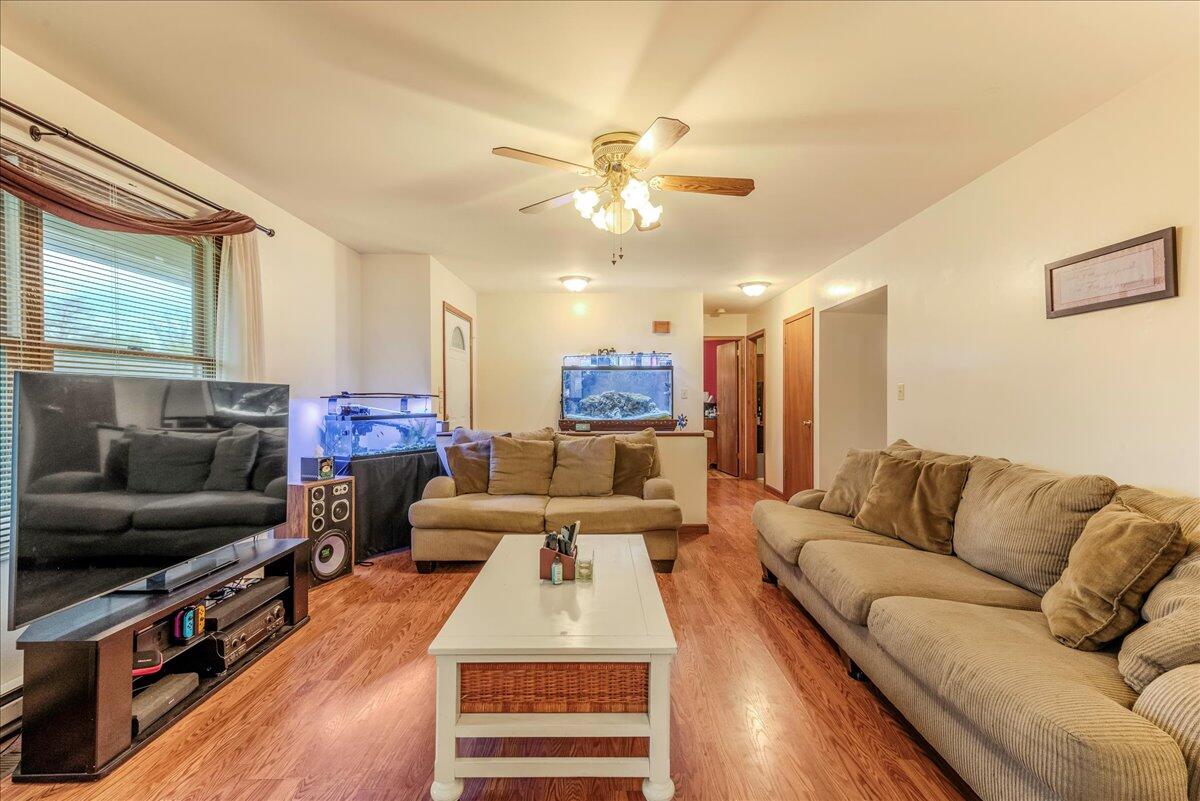 225 Northpark Drive W