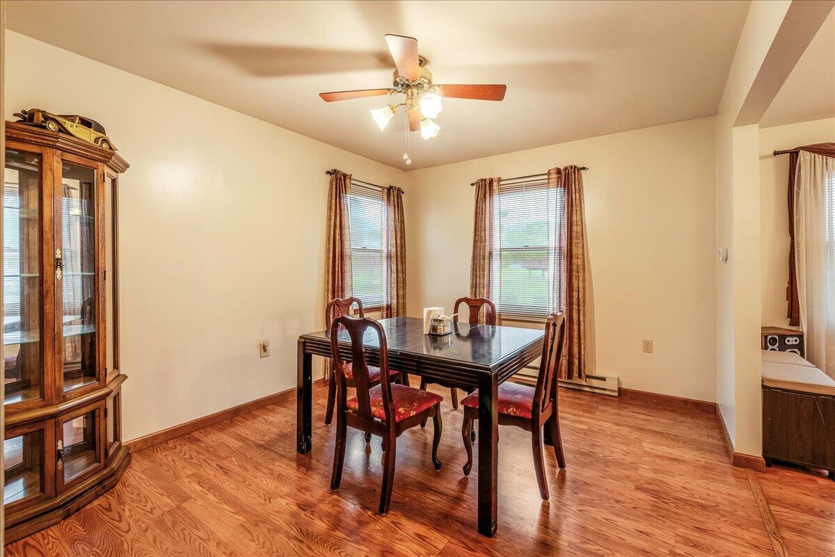 225 Northpark Drive W