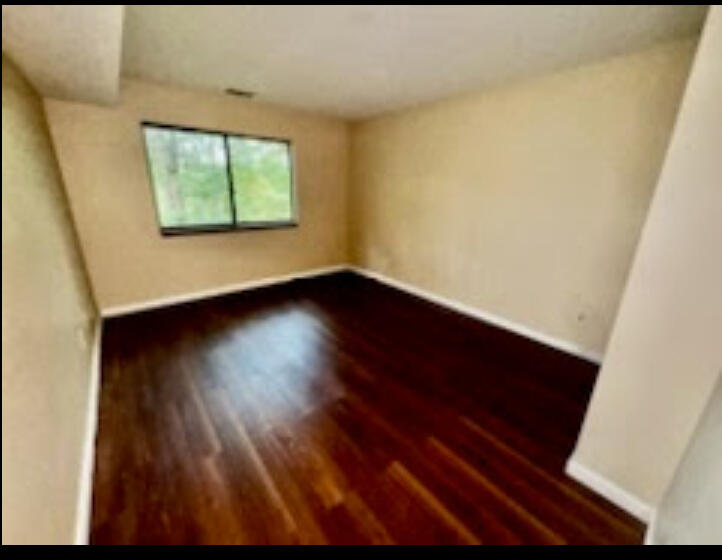 616 Mountain View Way