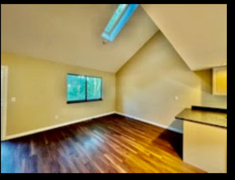 616 Mountain View Way