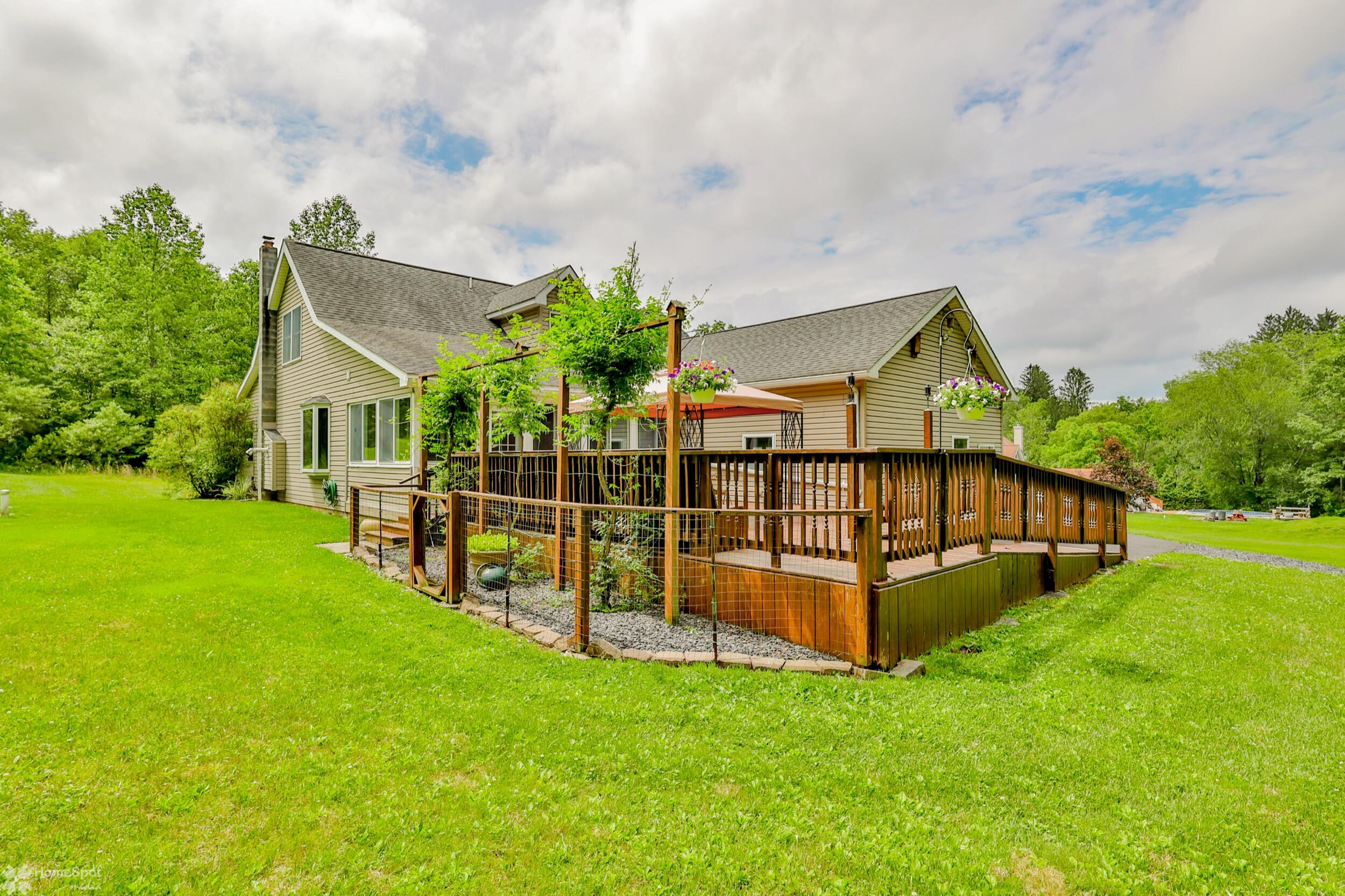 142 Hickory Lane