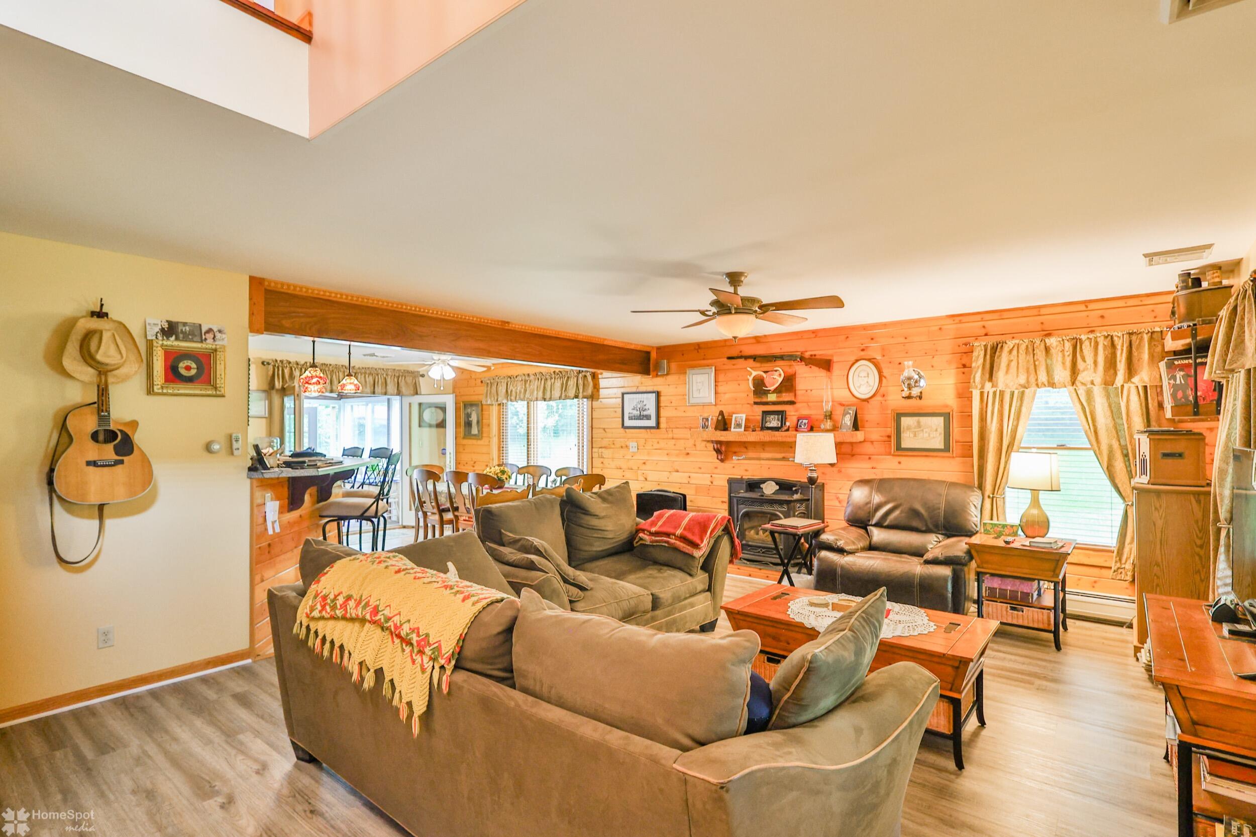 142 Hickory Lane
