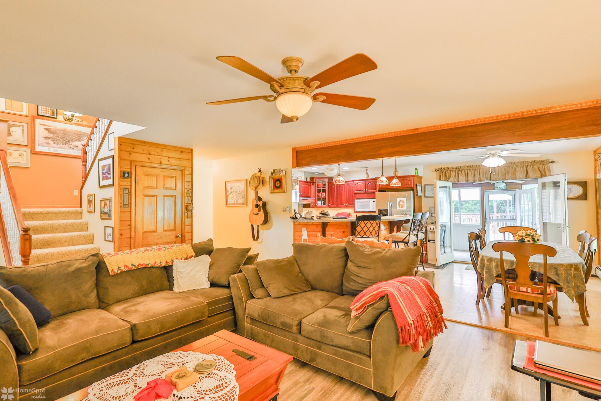 142 Hickory Lane