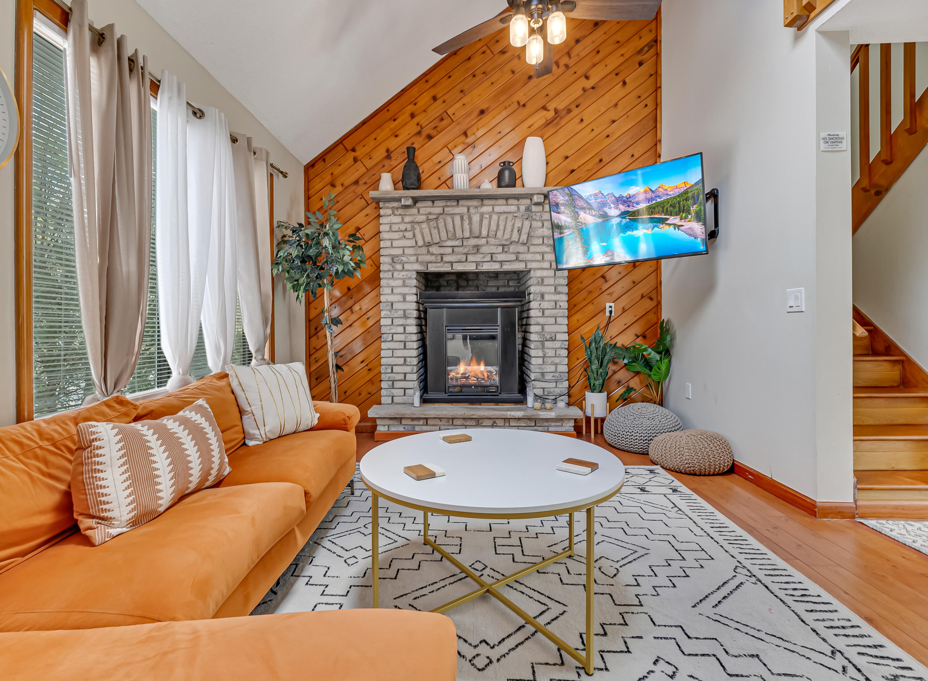 4623 Burnside Drive