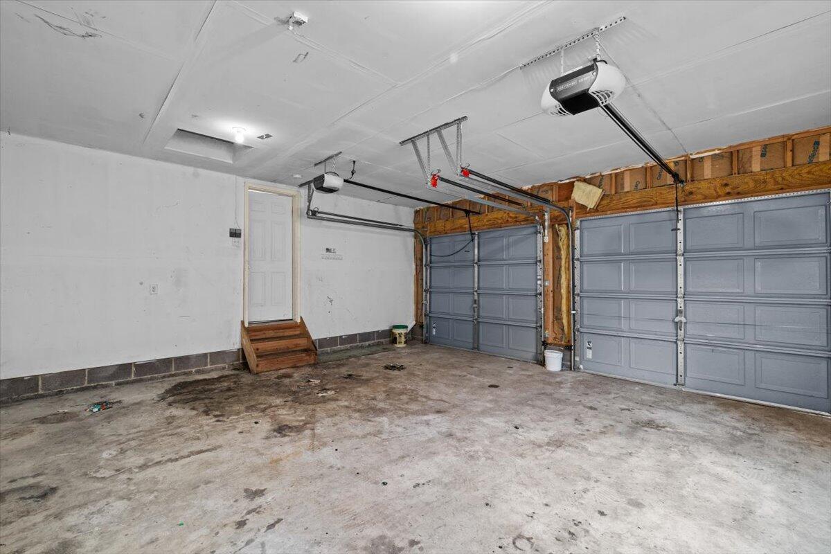 555 Whippoorwill Drive